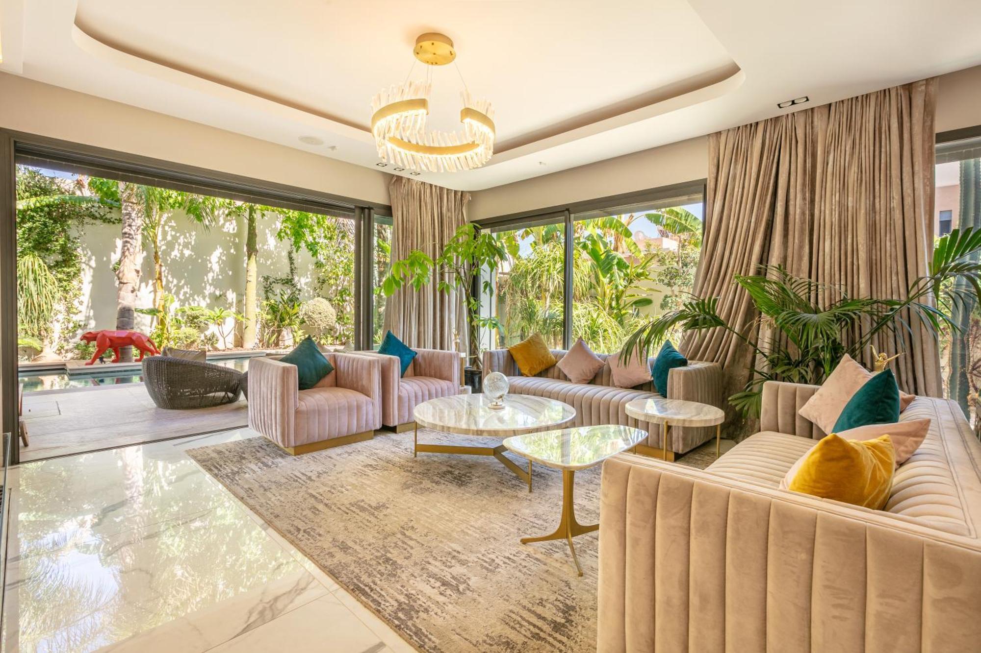 Zari Villa