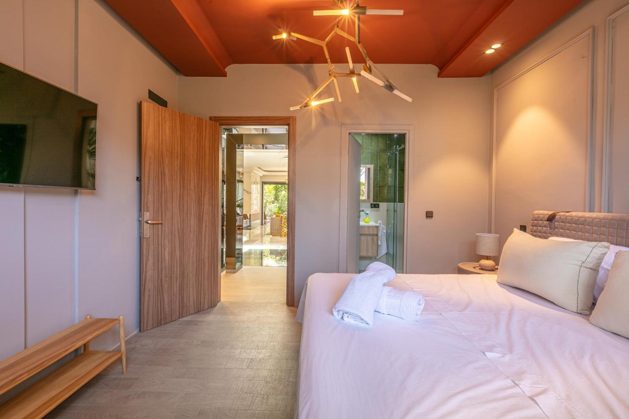 Zari Villa *