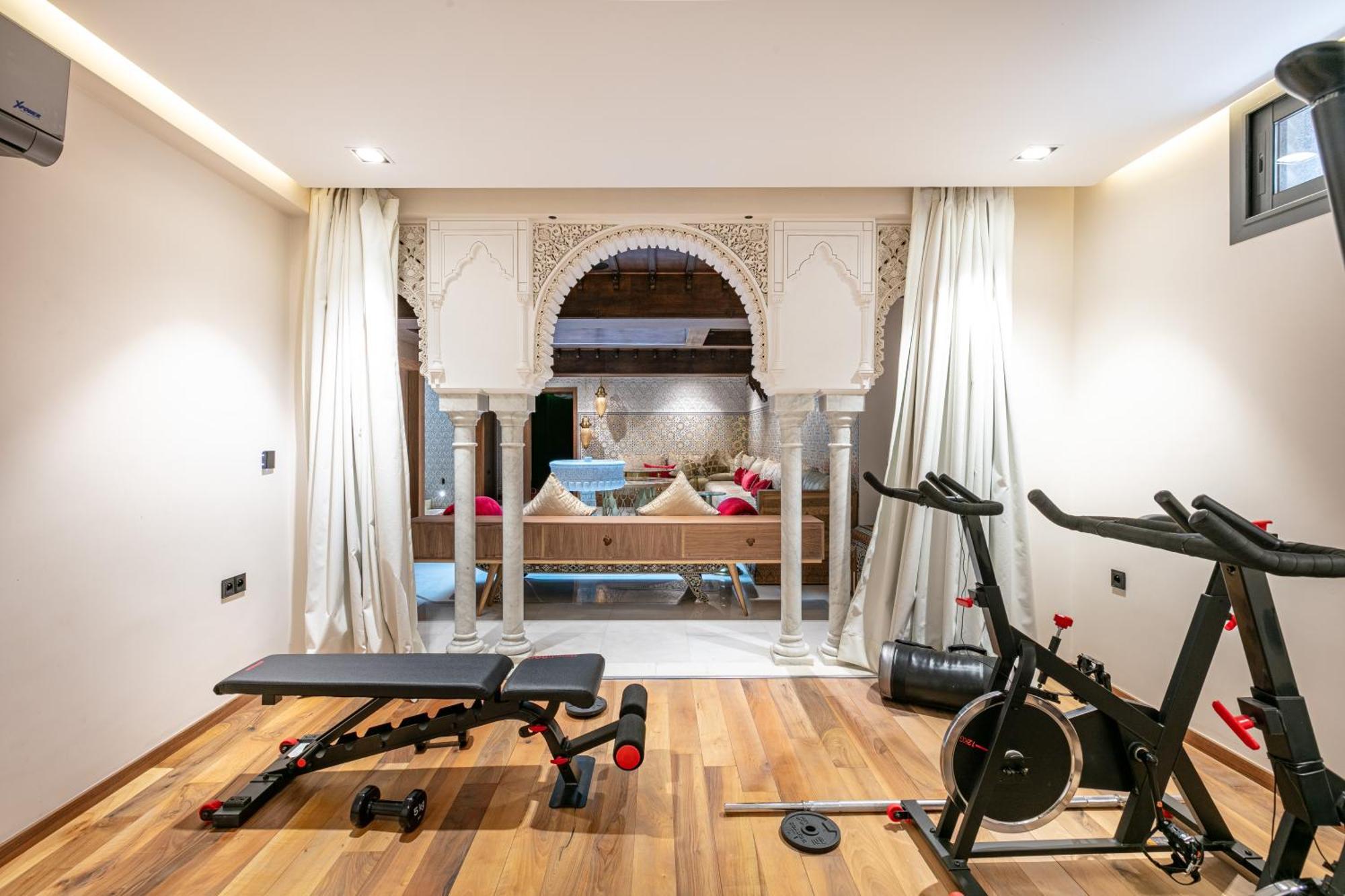 Zari Villa *