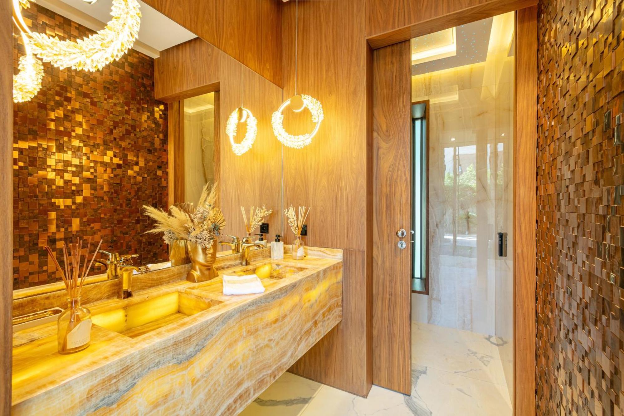 Zari Villa *