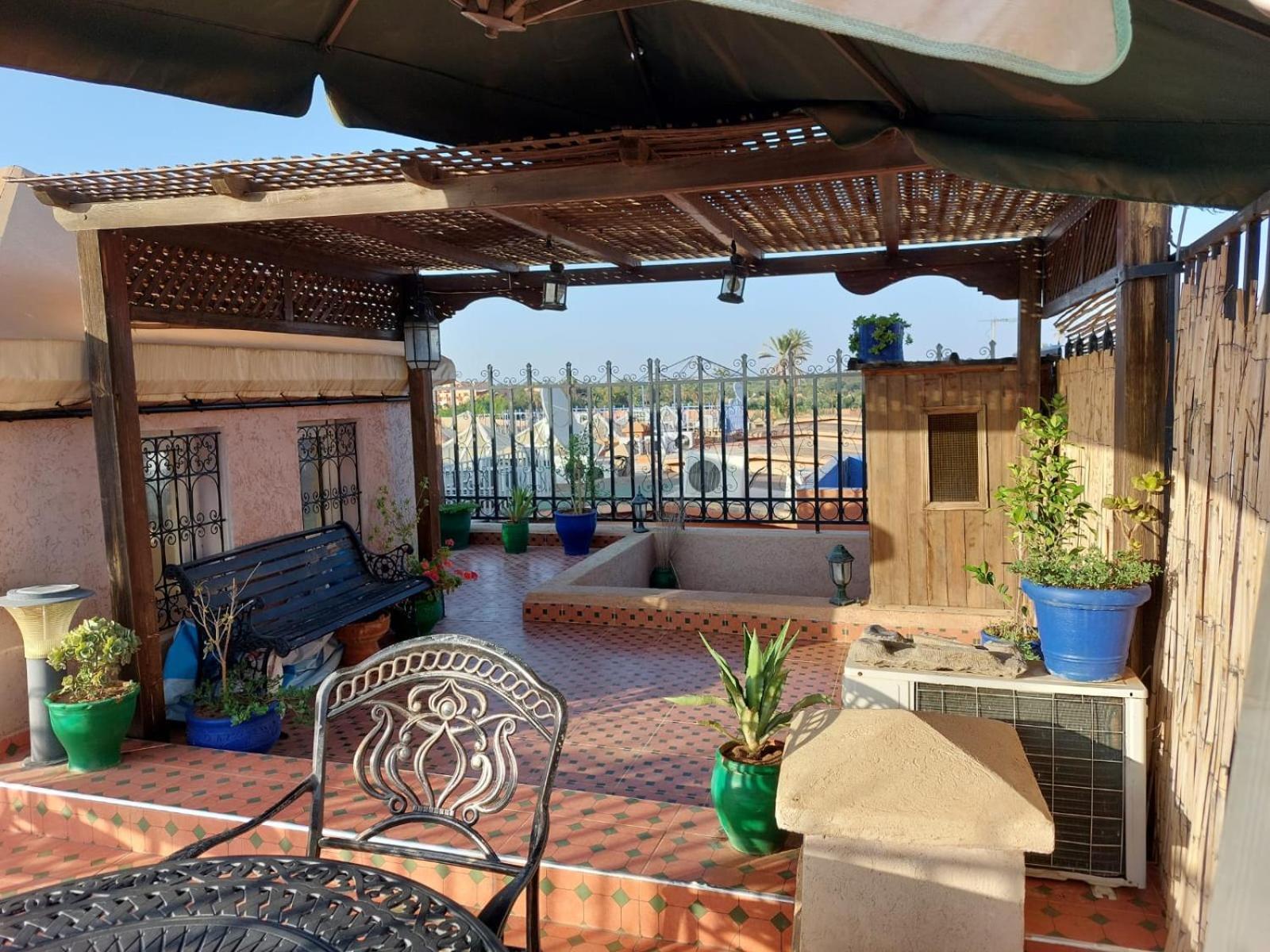 Habib - Traditional Moroccan 3 Bedroom Family Vakantiehuis *