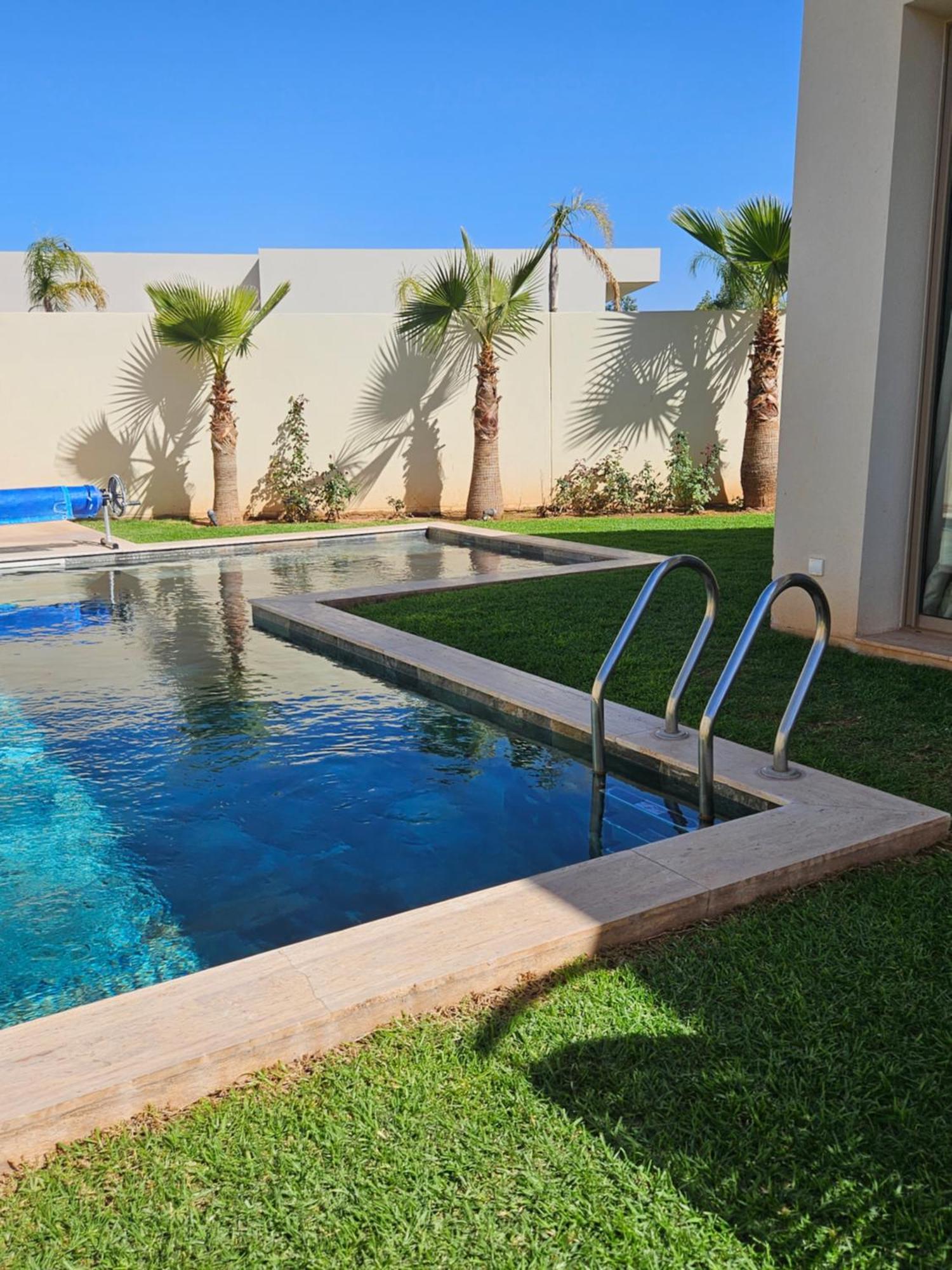 Loka Villa *