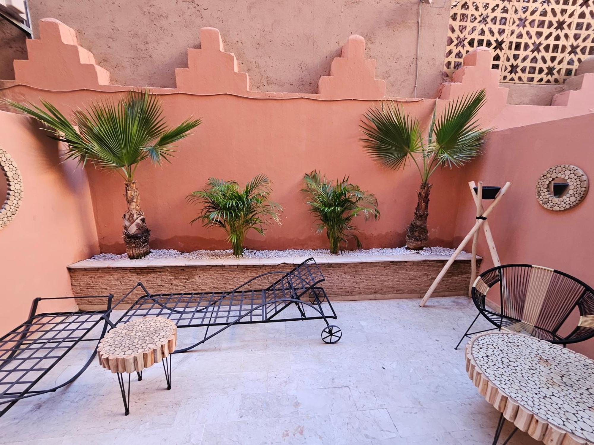 Appartamento Duplex Au Coeur De Gueliz, Quartier De Gamme De Marrakech *
