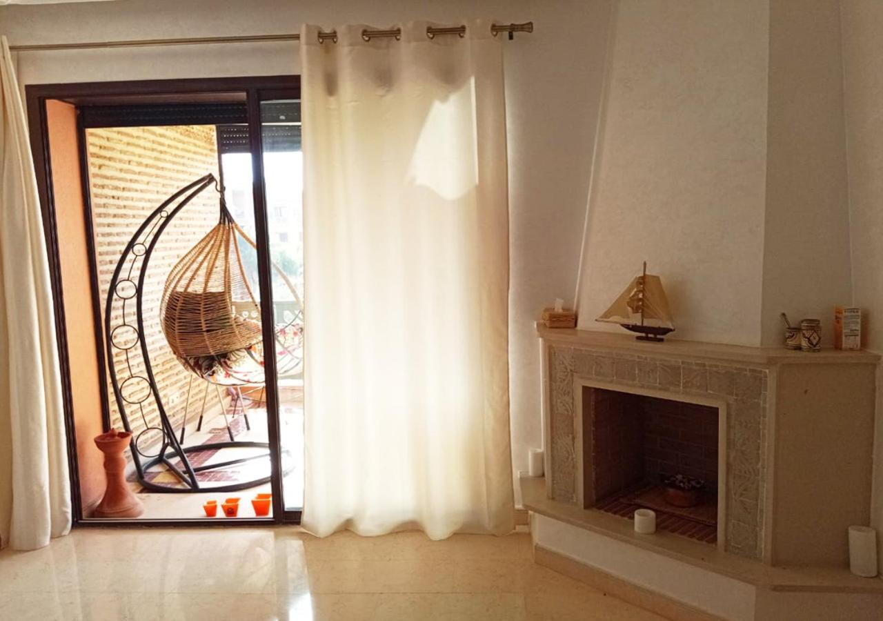 Prestigia En Naim J-5 Appartement *