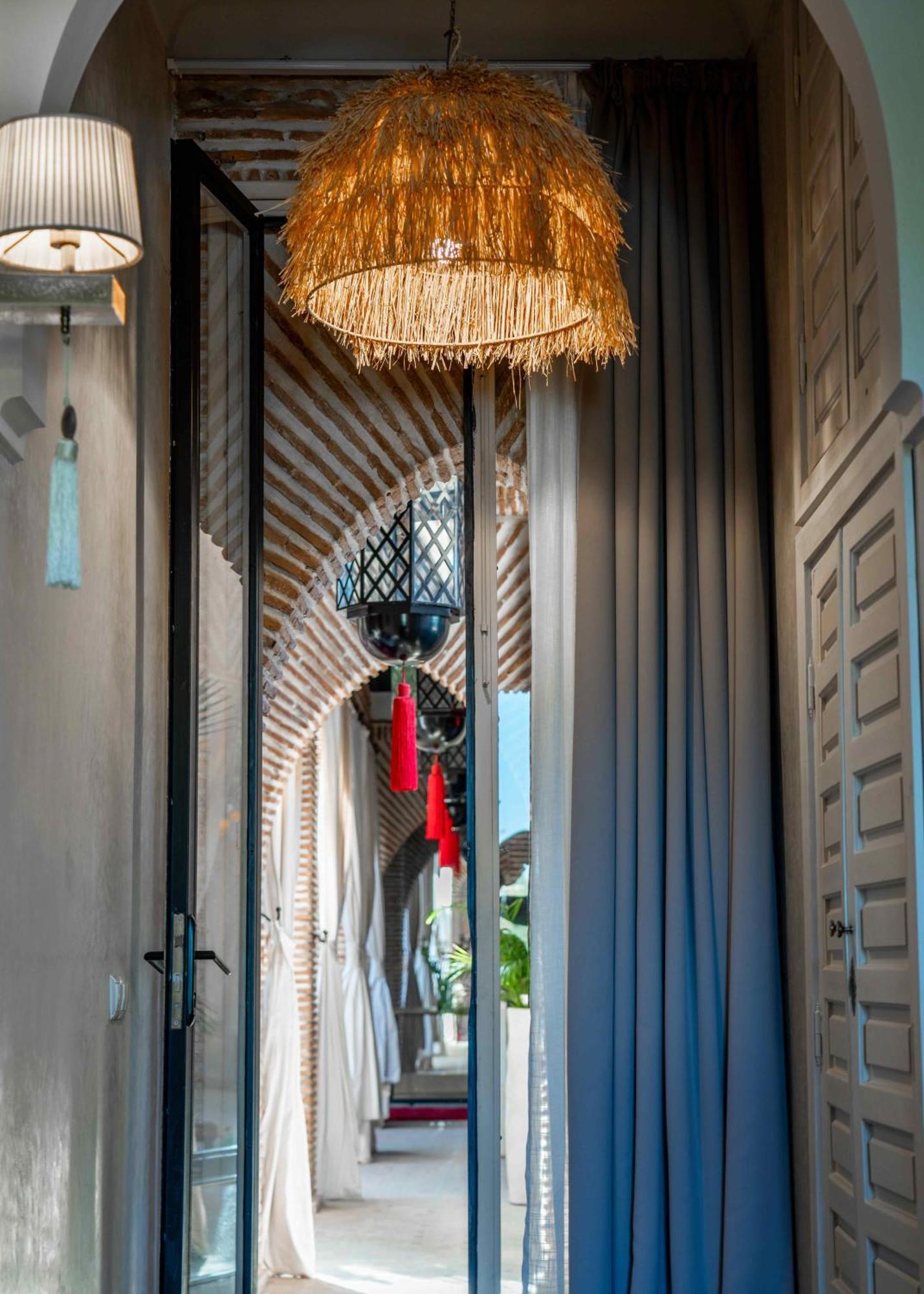 Riad Jawad &