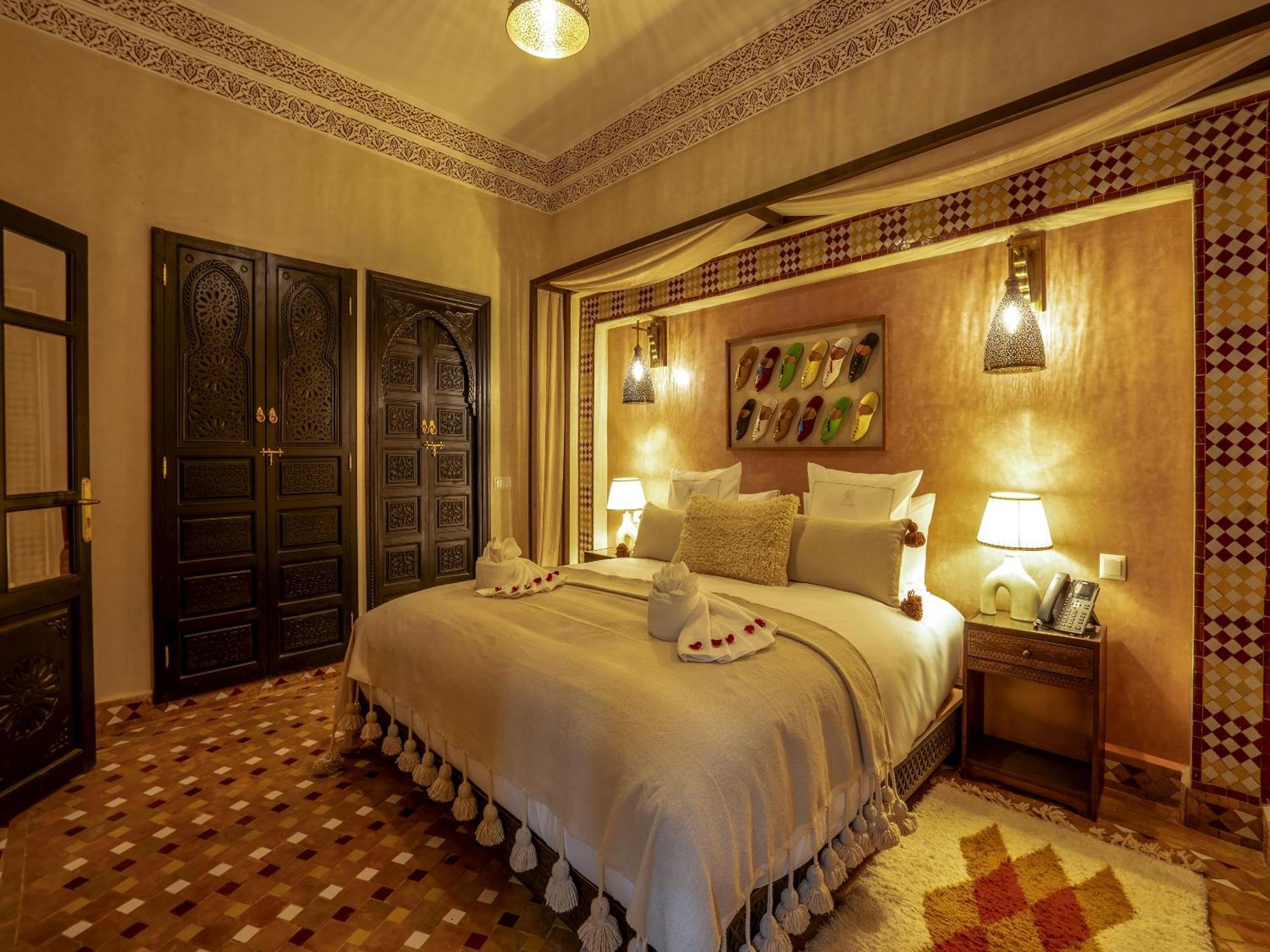 Almisk Guest house *