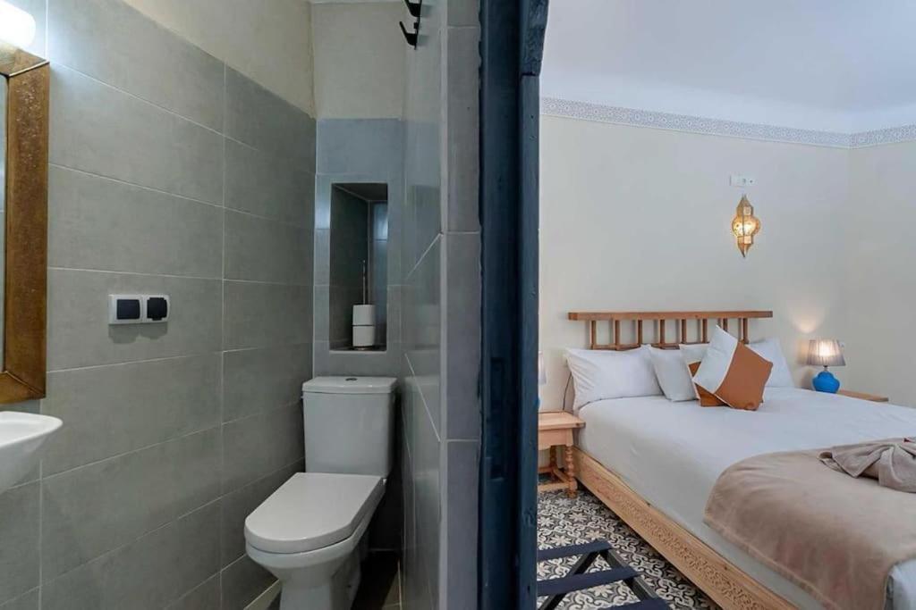 Riad Taher - Piscine - Wifi Fibre Optique - Petit Dejeuner Holiday home