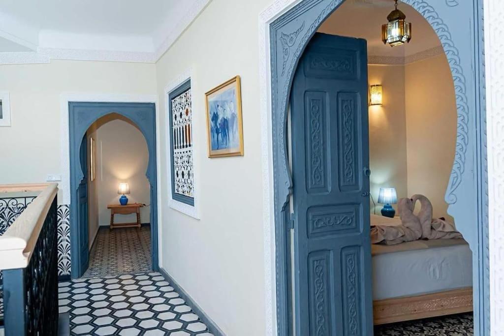 Riad Taher - Piscine - Wifi Fibre Optique - Petit Dejeuner Marrakesh