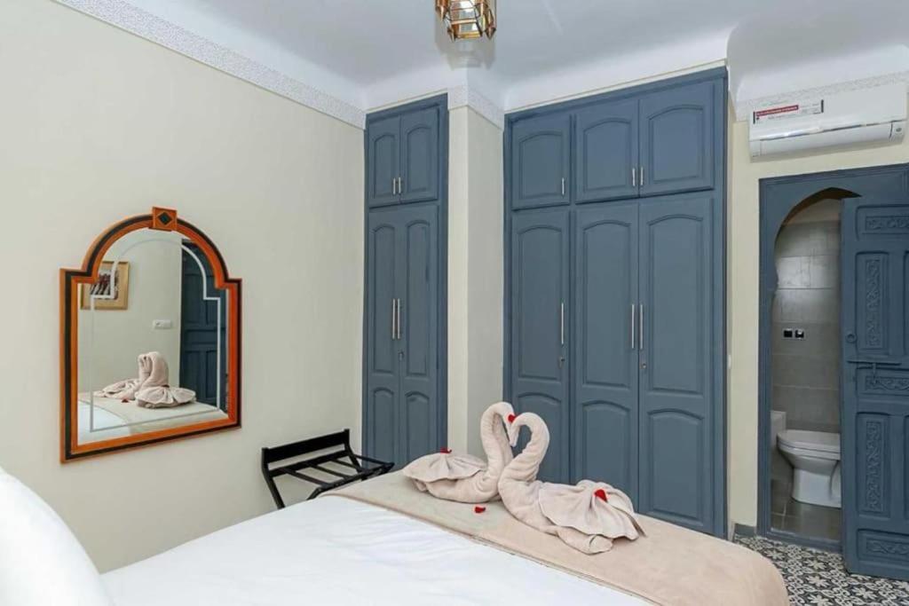 Holiday home Riad Taher - Piscine - Wifi Fibre Optique - Petit Dejeuner Marrakesh