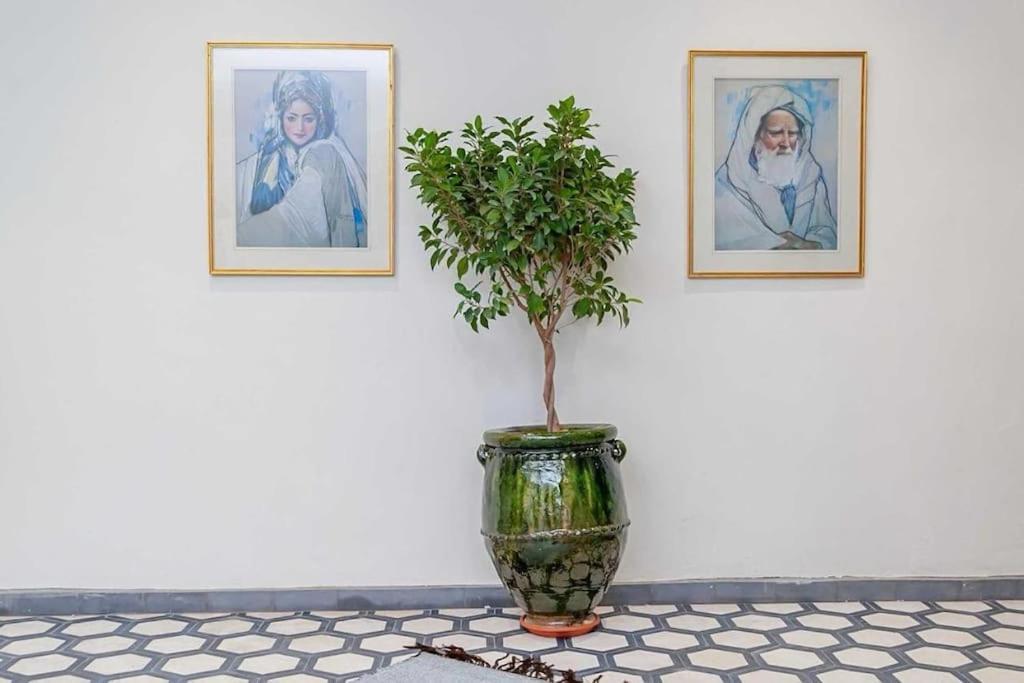 Holiday home Riad Taher - Piscine - Wifi Fibre Optique - Petit Dejeuner Marrakesh