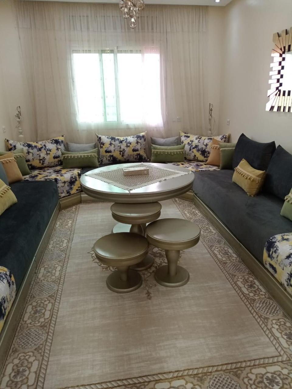 Blida Gueliz Appartement *
