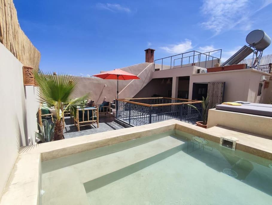 Caravane Palace 4 En Exclusivite *