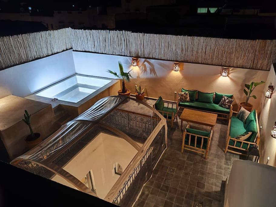 Caravane Palace 4 En Exclusivite Villa Marrakesh