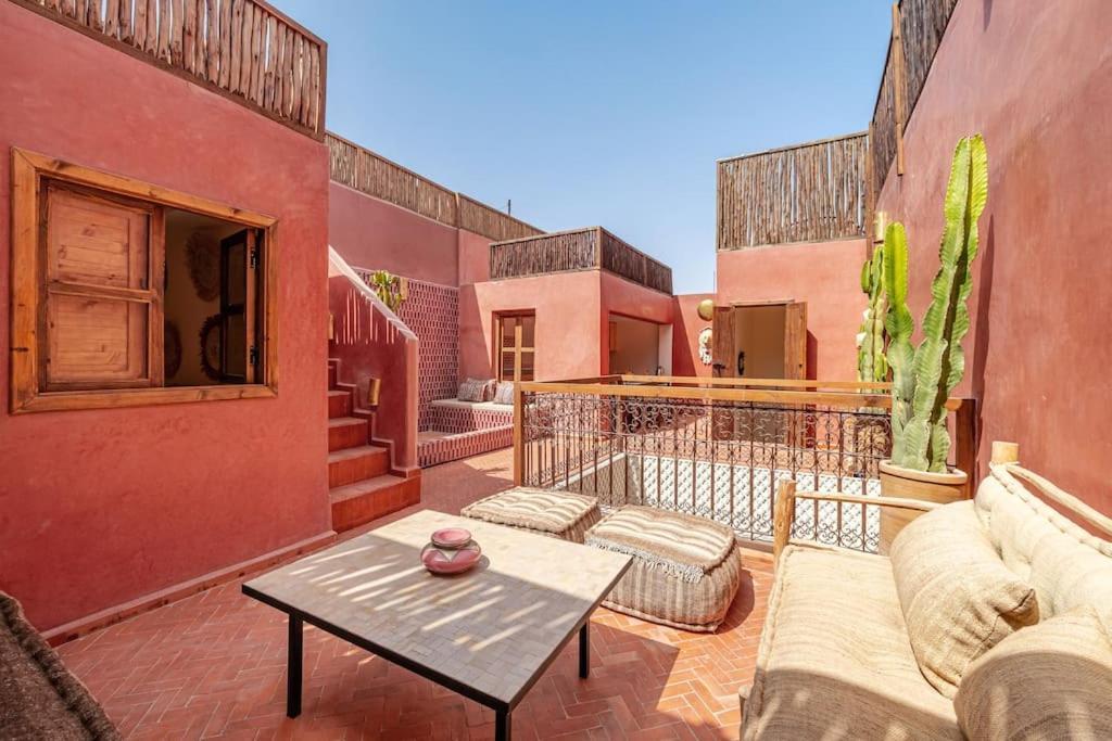 Macan Exclusive And Trendy Chich Breakfast Incl Villa