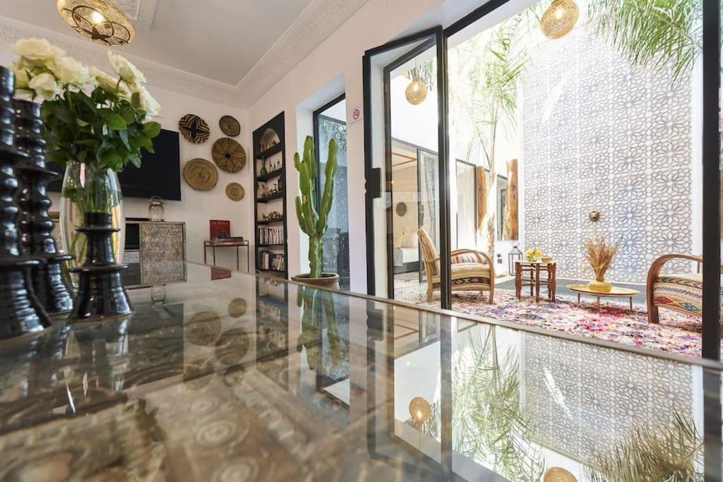 Miloud En Exclusivite 10 P Au Coeur De La Medina Riad Marrakesh