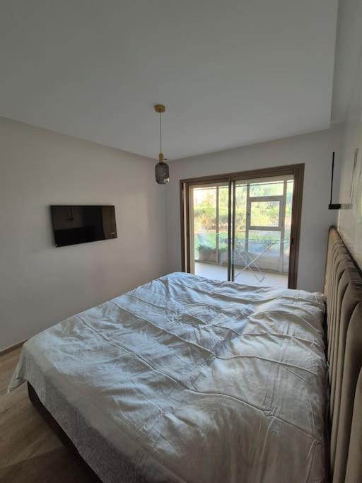 Appartement 2ch Rez De Jardin Piscine