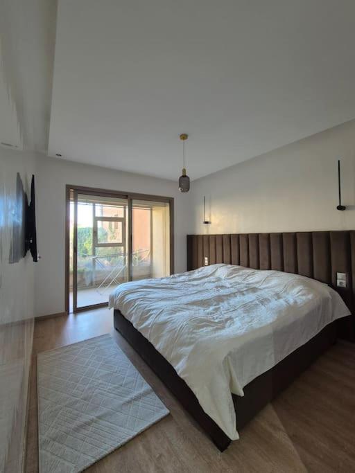 2ch Rez De Jardin Piscine Appartement Marrakesh