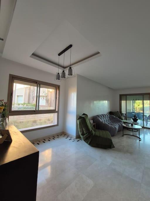 2ch Rez De Jardin Piscine Appartement