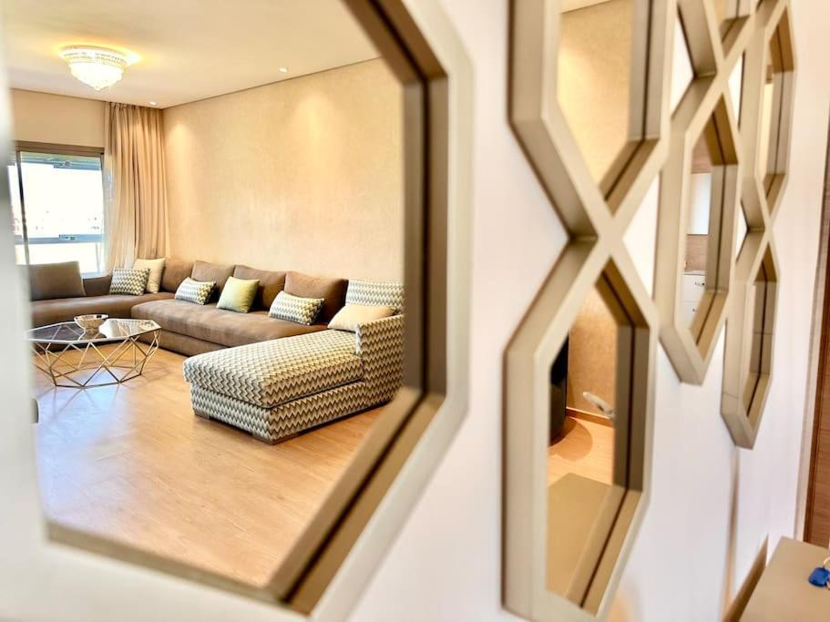 Appartement Spacieux Et Moderne Avec Vue Sur Montagne Et Piscine