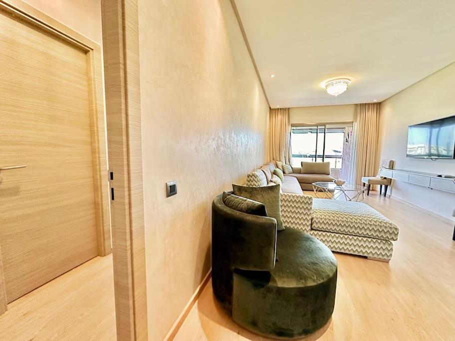 Appartement Spacieux Et Moderne Avec Vue Sur Montagne Et Piscine