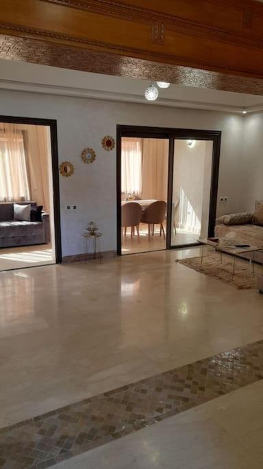Bien Situe Privee, Piscine Appartement Marrakesh