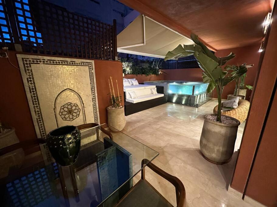 Nacarat 2br Piscine 170 M2 Centre