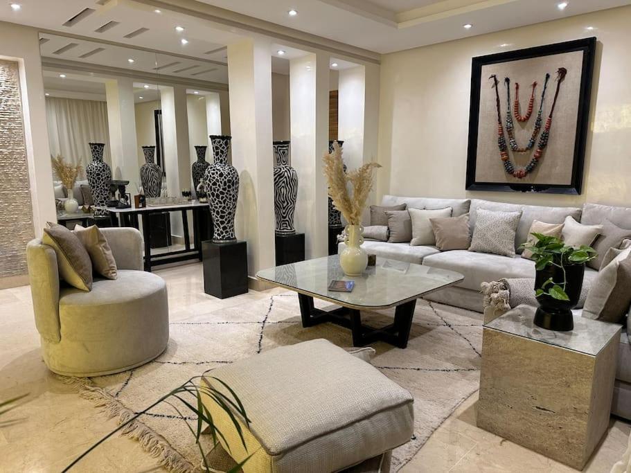 Nacarat 2br Piscine 170 M2 Centre Appartement Marrakesh