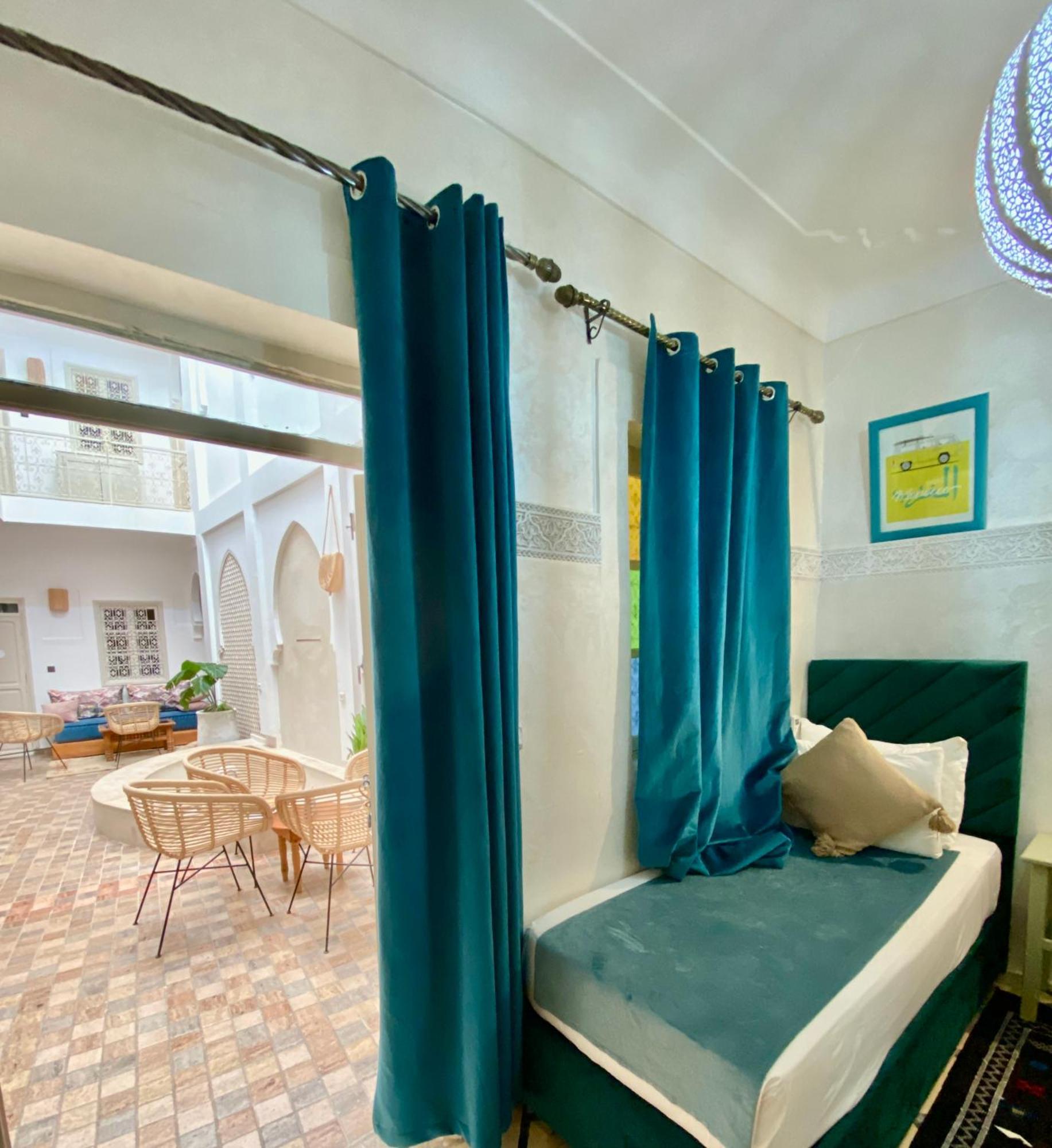 Vines Riad *
