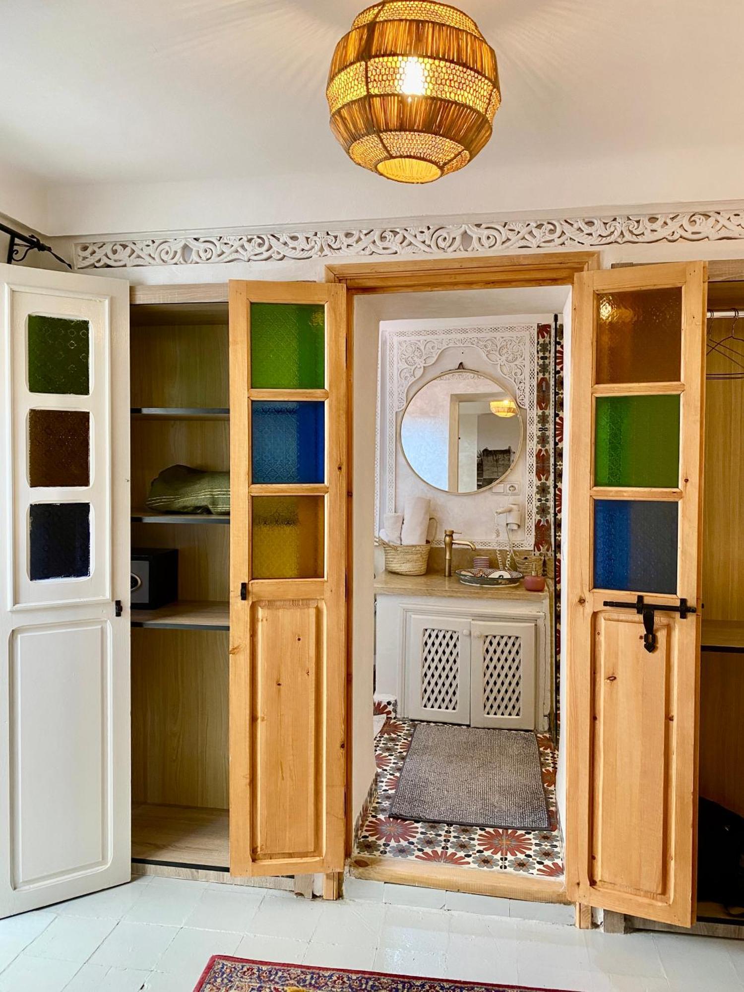 Riad Vines *