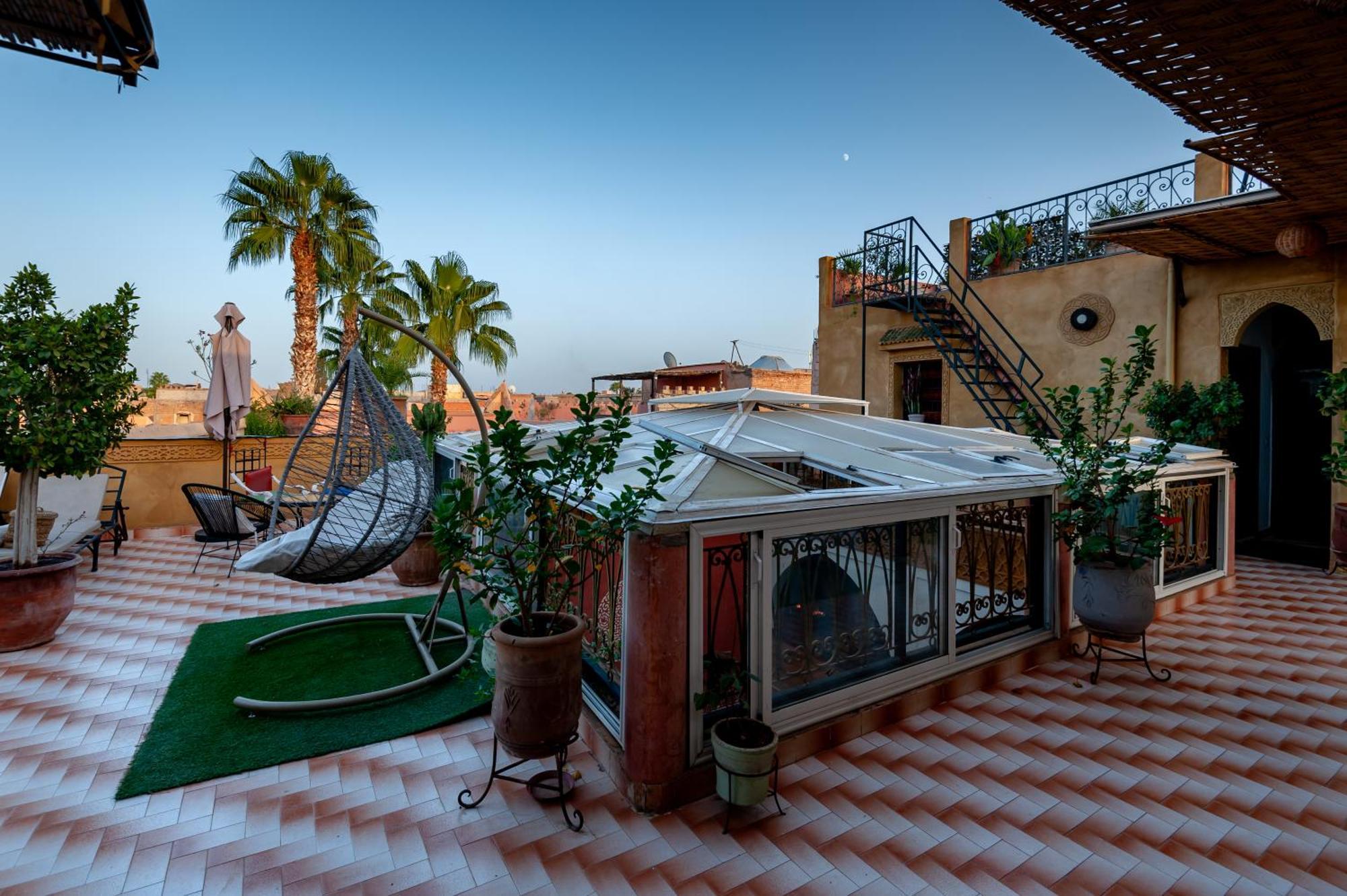 Riad Losra