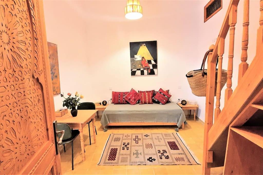 Laklak Nouvelle 400m2 Mit Pool In Der Medina *