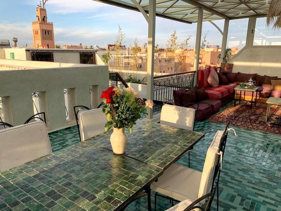 Laklak Nouvelle 400m2 Mit Pool In Der Medina