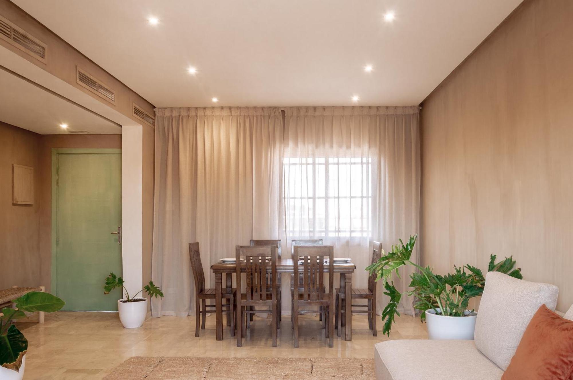 Appartement Large Stylish Gueliz With Pool Access Marrakesh