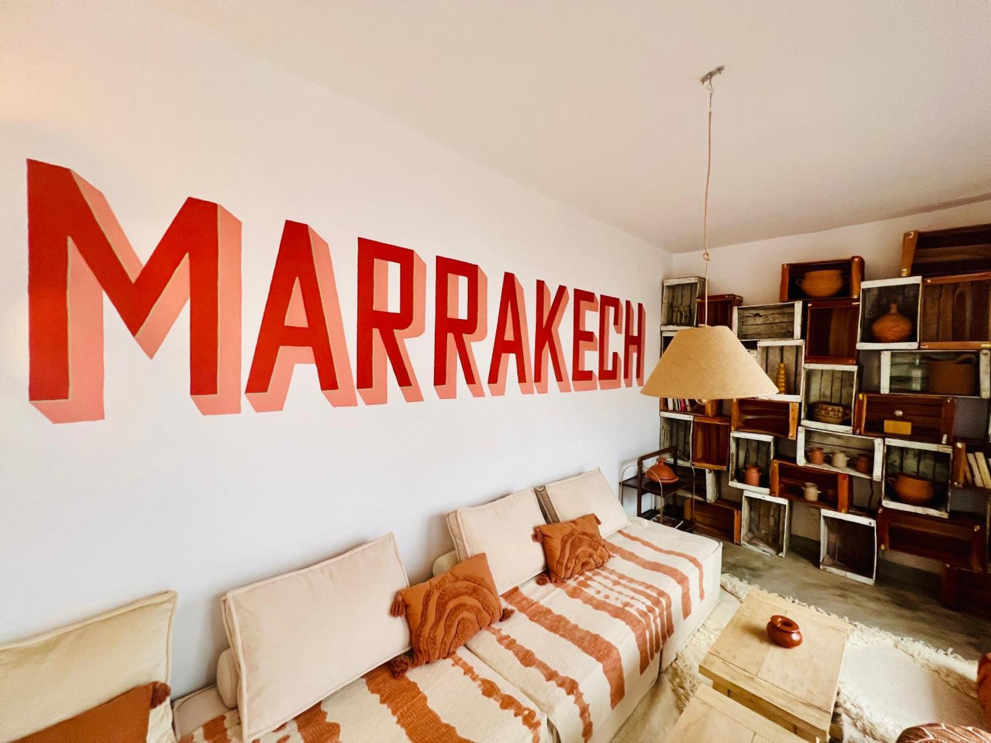 Prive, 5 *