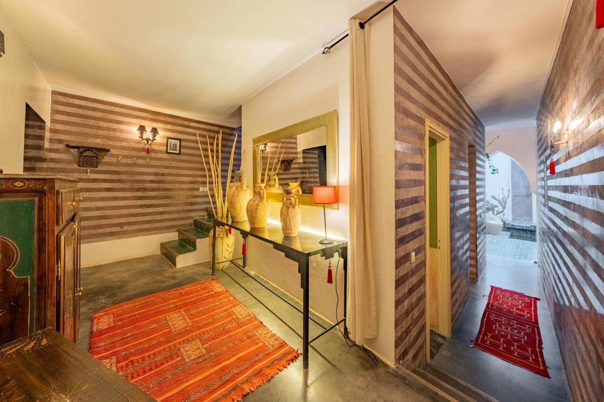 Riad Sabbar Private 4-bedroom With Heated Pool, Free Wifi & Breakfast Marrakesh
