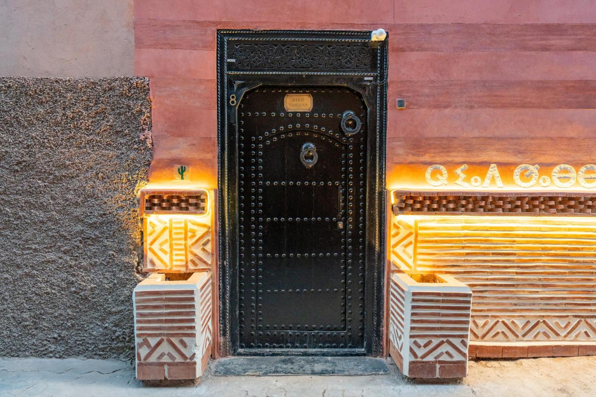 Riad Sabbar Private 4-bedroom With Heated Pool, Free Wifi & Breakfast *