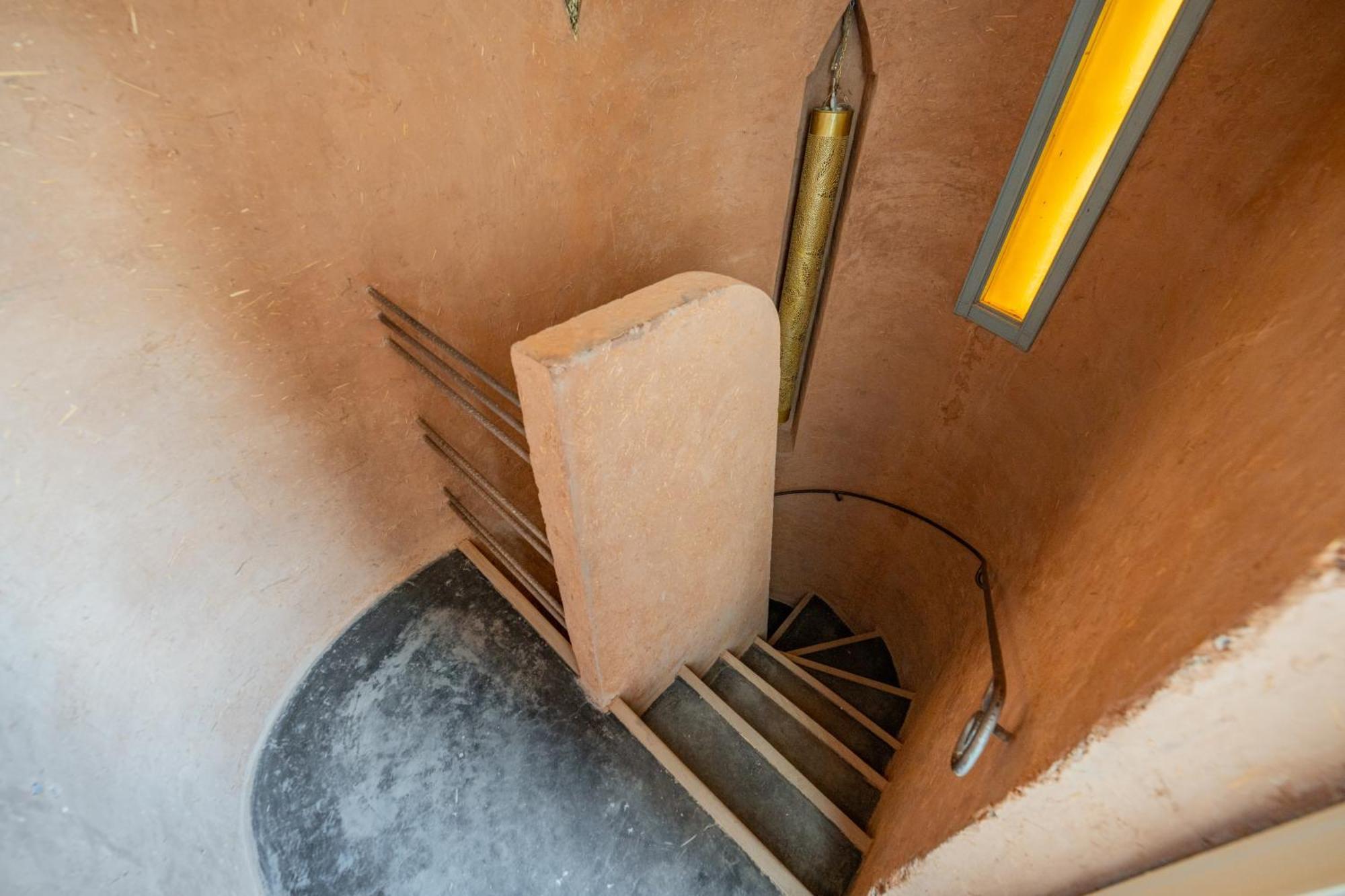 Sabbar Private 4-bedroom With Heated Pool, Free Wifi & Breakfast Riad