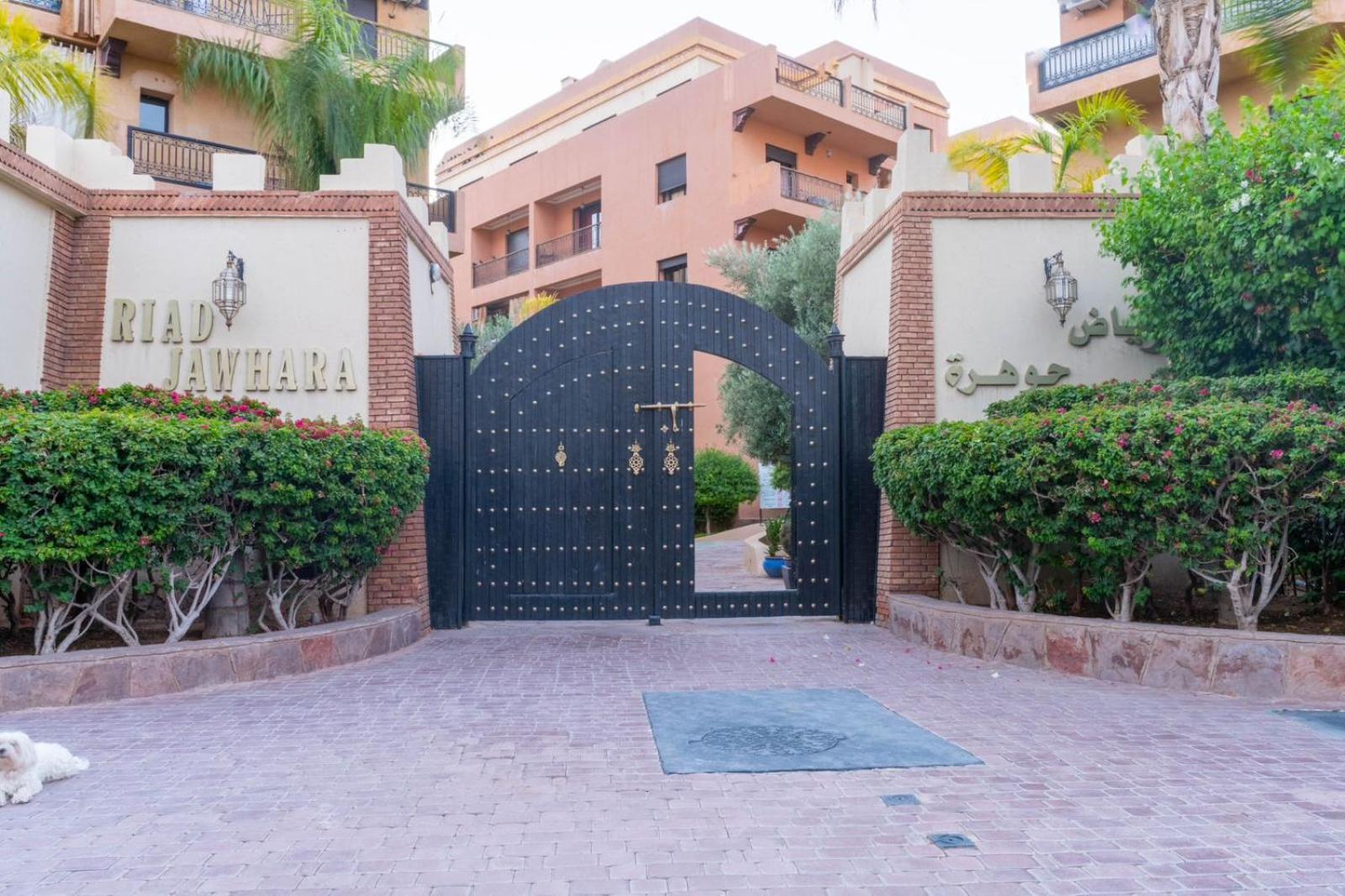 Duplex With Private Pool