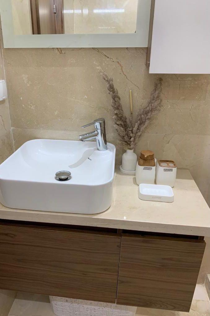 Appartement De Luxe Avec Piscine