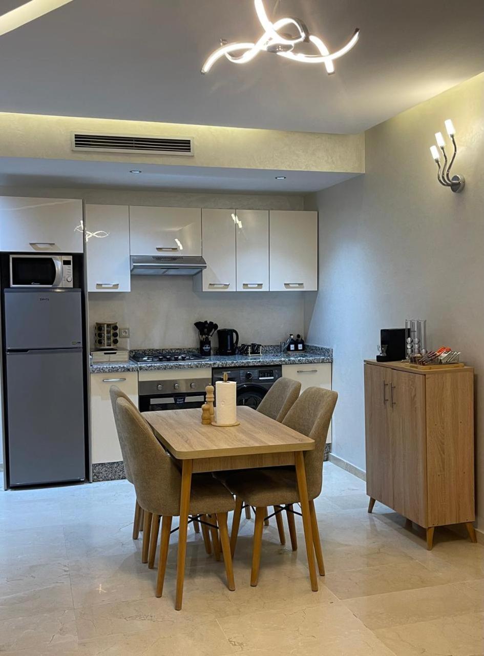 De Luxe Avec Piscine Appartement