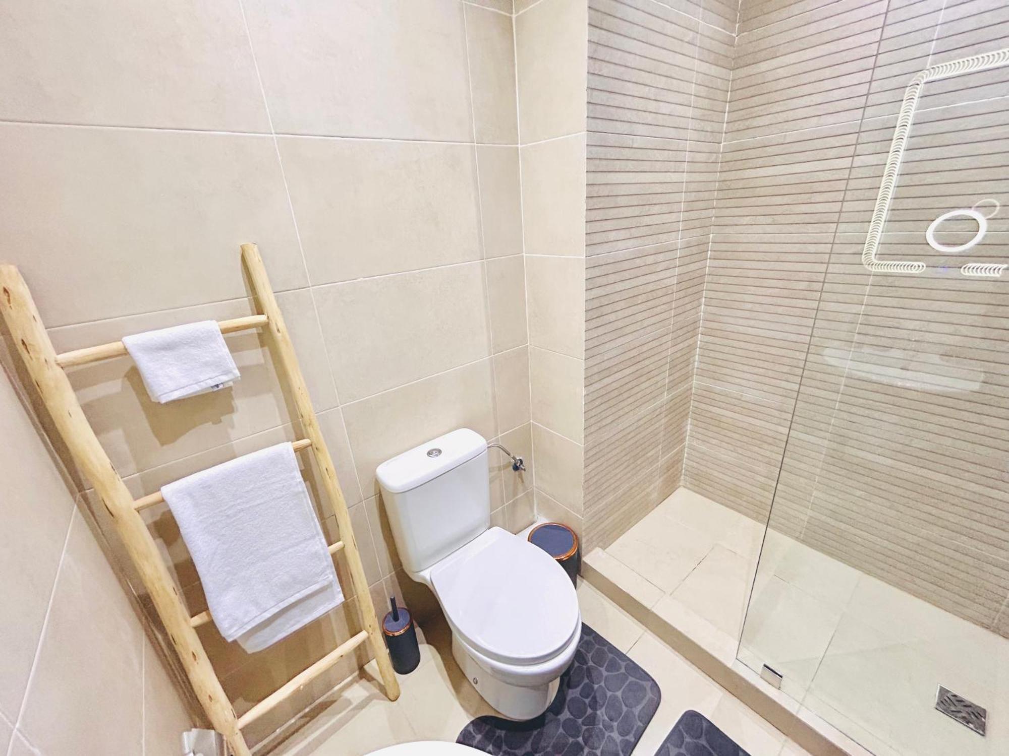 New In Gueliz, Pool, Balcony & Parking Appartamento