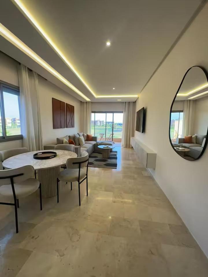 Apparemment Haute Standing Golf Prestigia Appartement