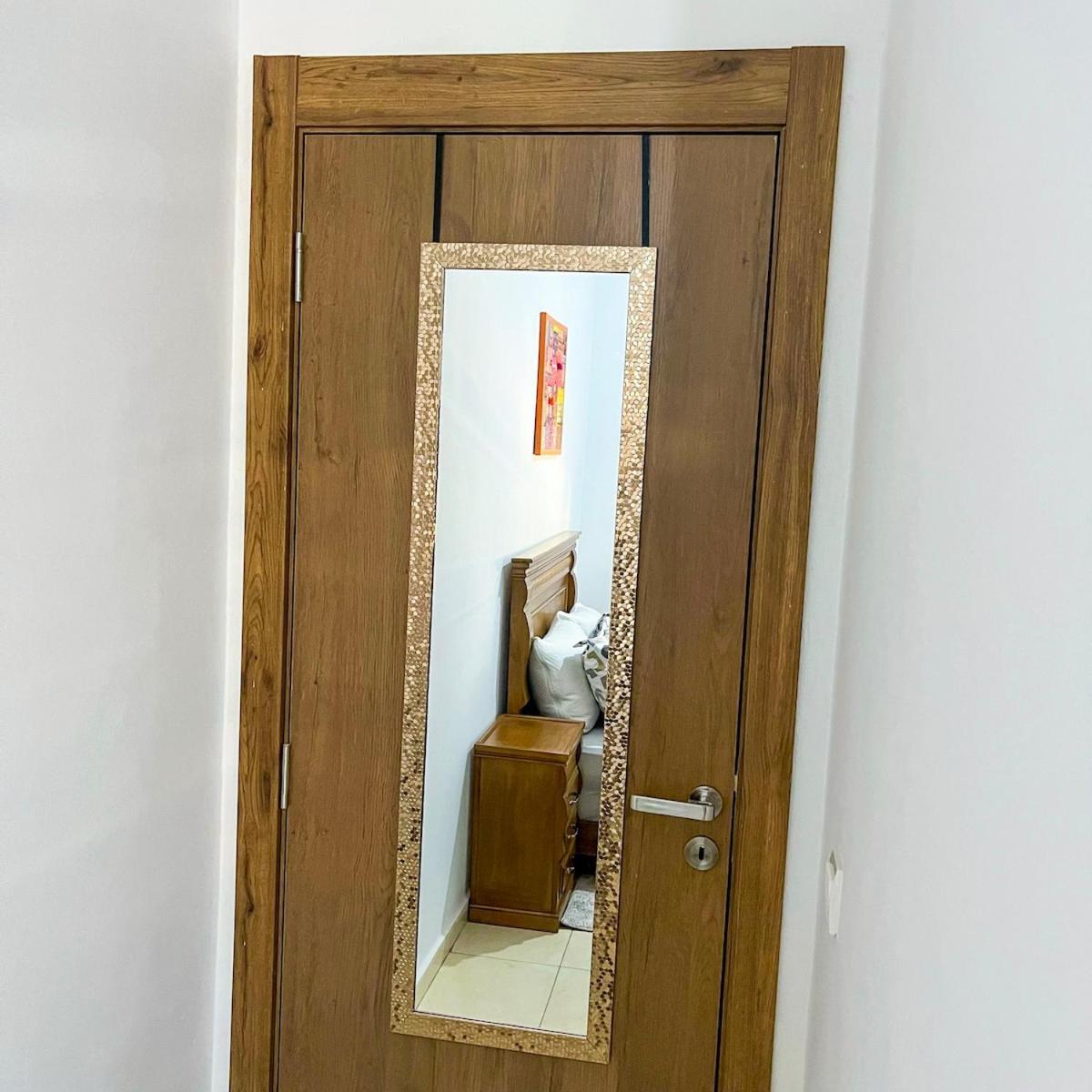 Serenite De Targa Apartment