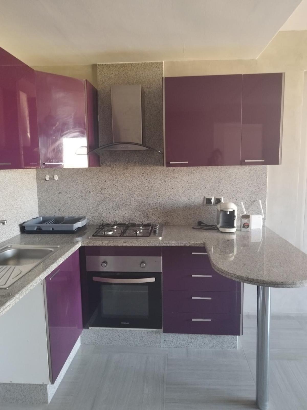 Calme, Proche De Toutes Commodites Appartement