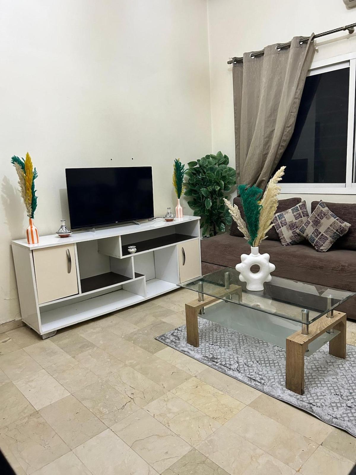 Cozy Close To Downtown *