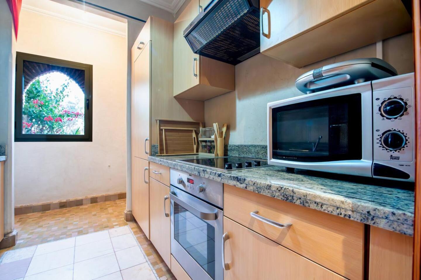 Appartement Familiale A Marrakech Jardin Piscine Et Parc Pour Enfants *