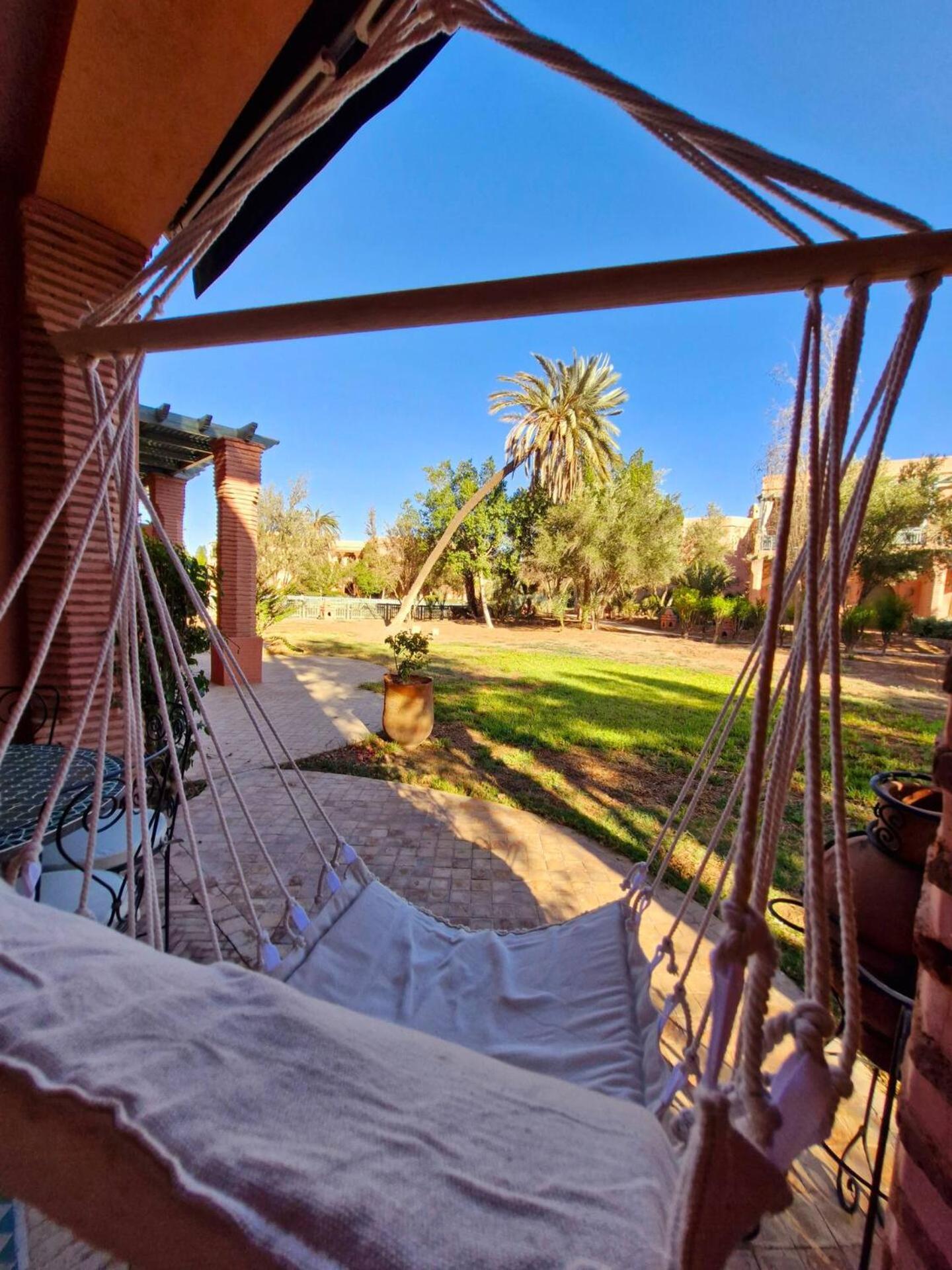 Familiale A Marrakech Jardin Piscine Et Parc Pour Enfants