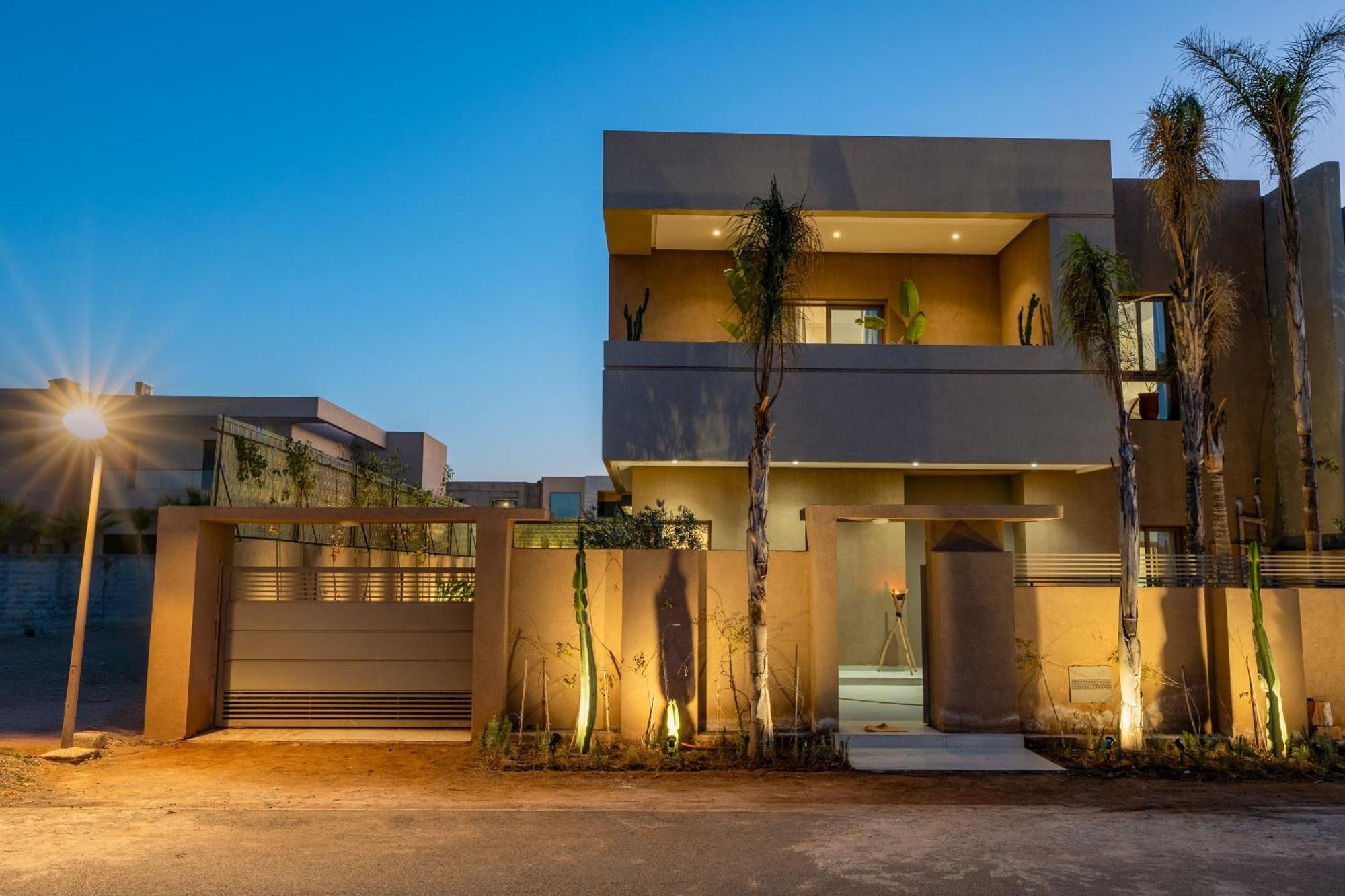 Dar Yas, A 20min Du Centre Avec Piscine Chauffee, Cuisiniere, Chauffeur, Air Hockey, Ping-pong & Jeux De Societe Villa Marrakesh