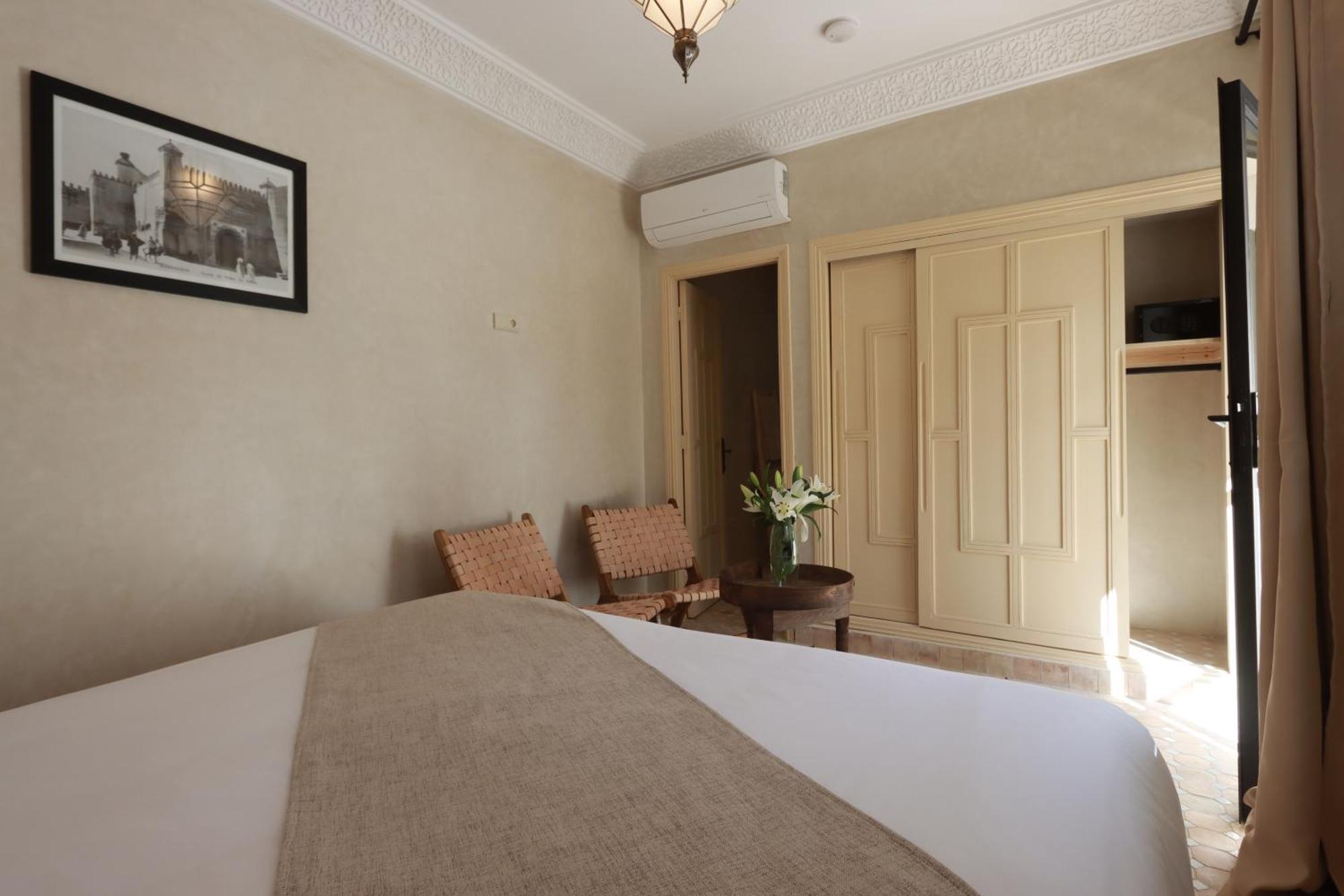 Bed & Breakfast Valentine *