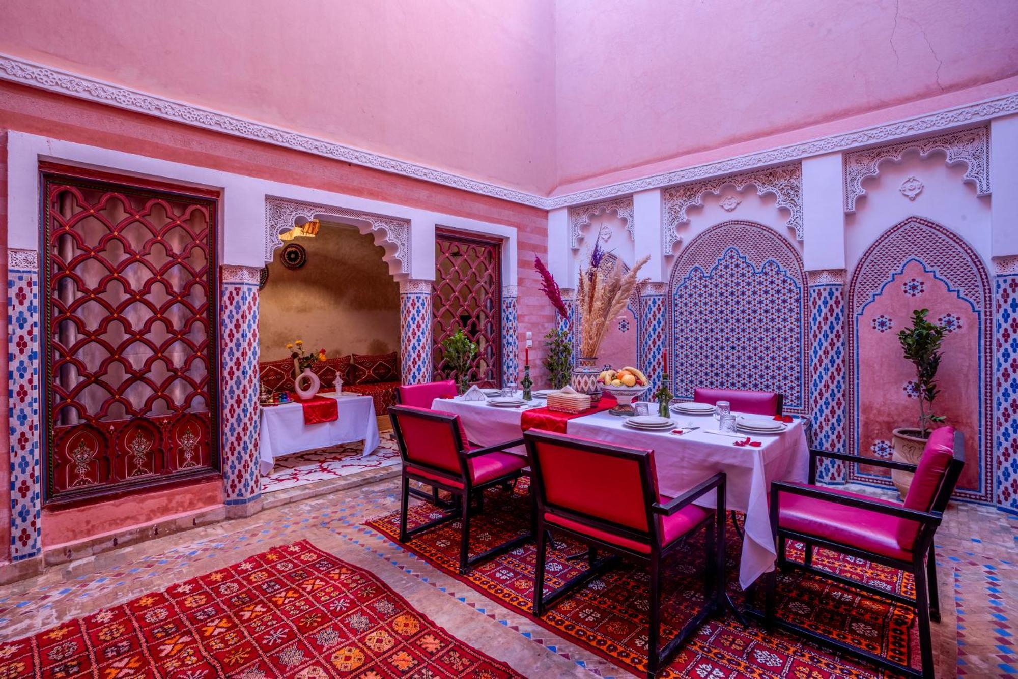 Couette-café Le Graff Pink Marrakesh